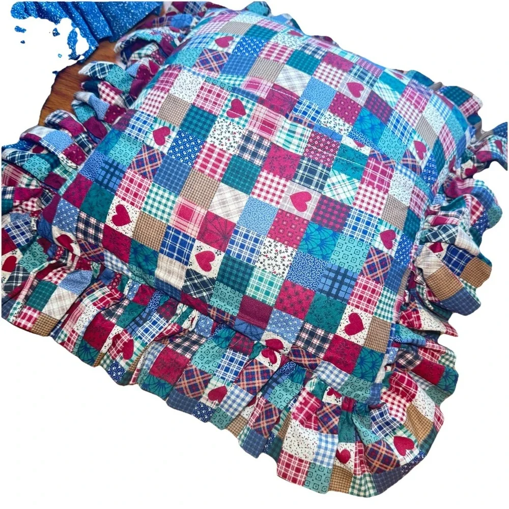 Vintage Handmade Crochet Ruffle Pillow Pair Blue‎ & Patchwork Country Cottage